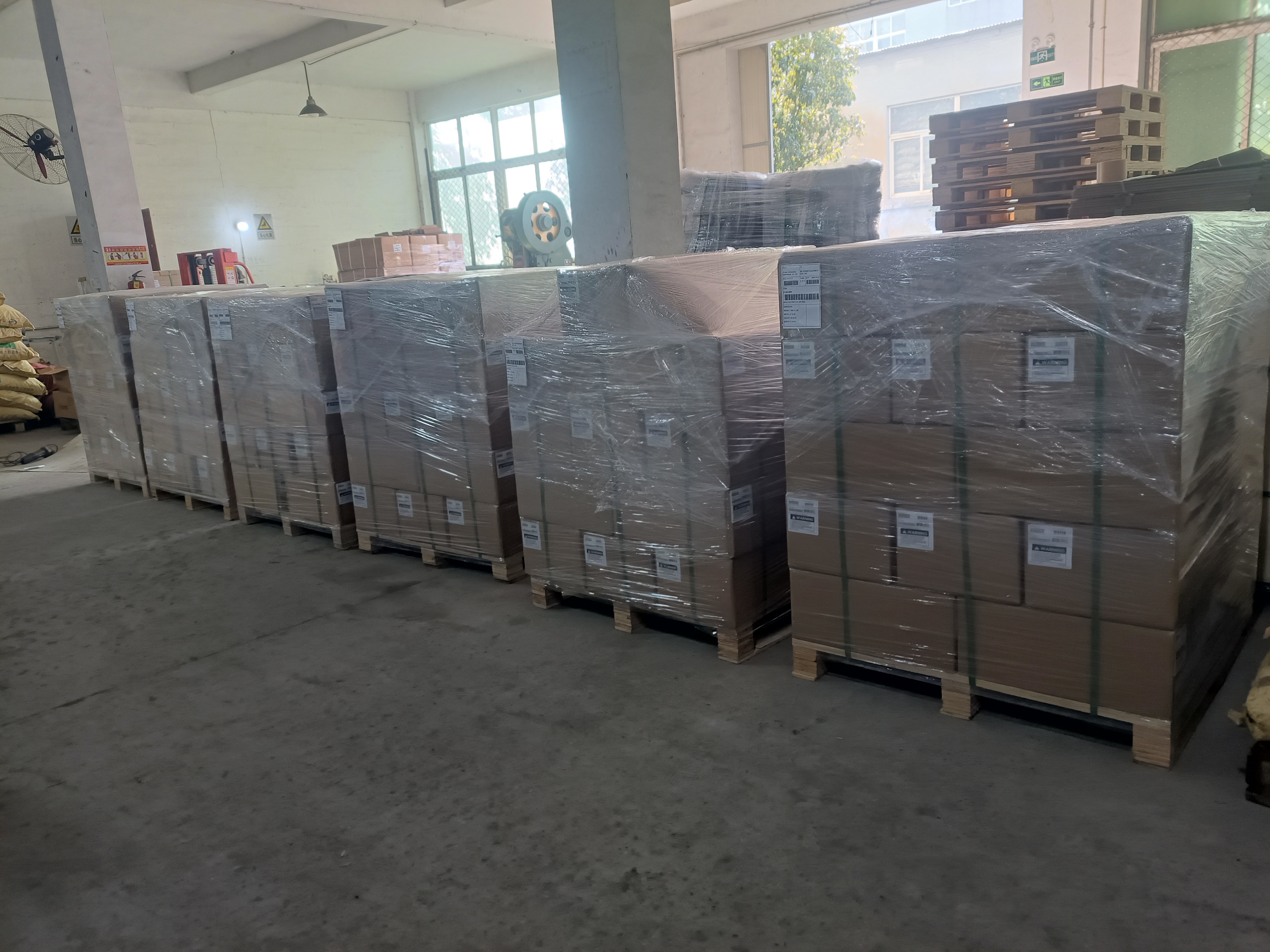 కామ్లాక్ కప్లింగ్స్ షిప్పింగ్